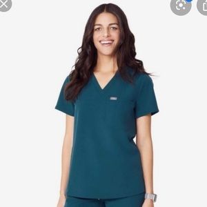Figs Caribbean blue Catarina scrub top- M